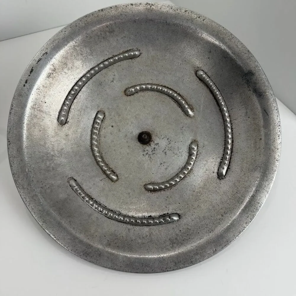 Vintage Hammered/Pebbled/Dimpled Aluminum Dutch Oven with Lid